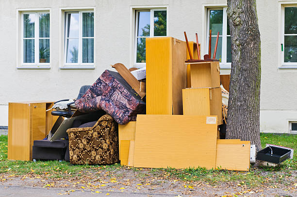 Best Professional Junk Removal  in Baraboo, WI